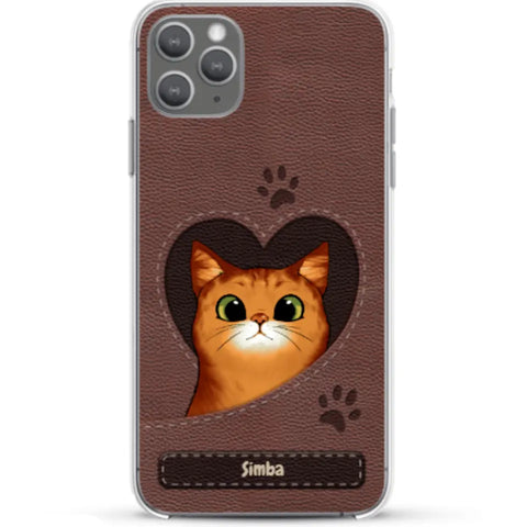 Gatto con cuore aspetto similpelle - Custodia per il telefono personalizzata - Featured Image